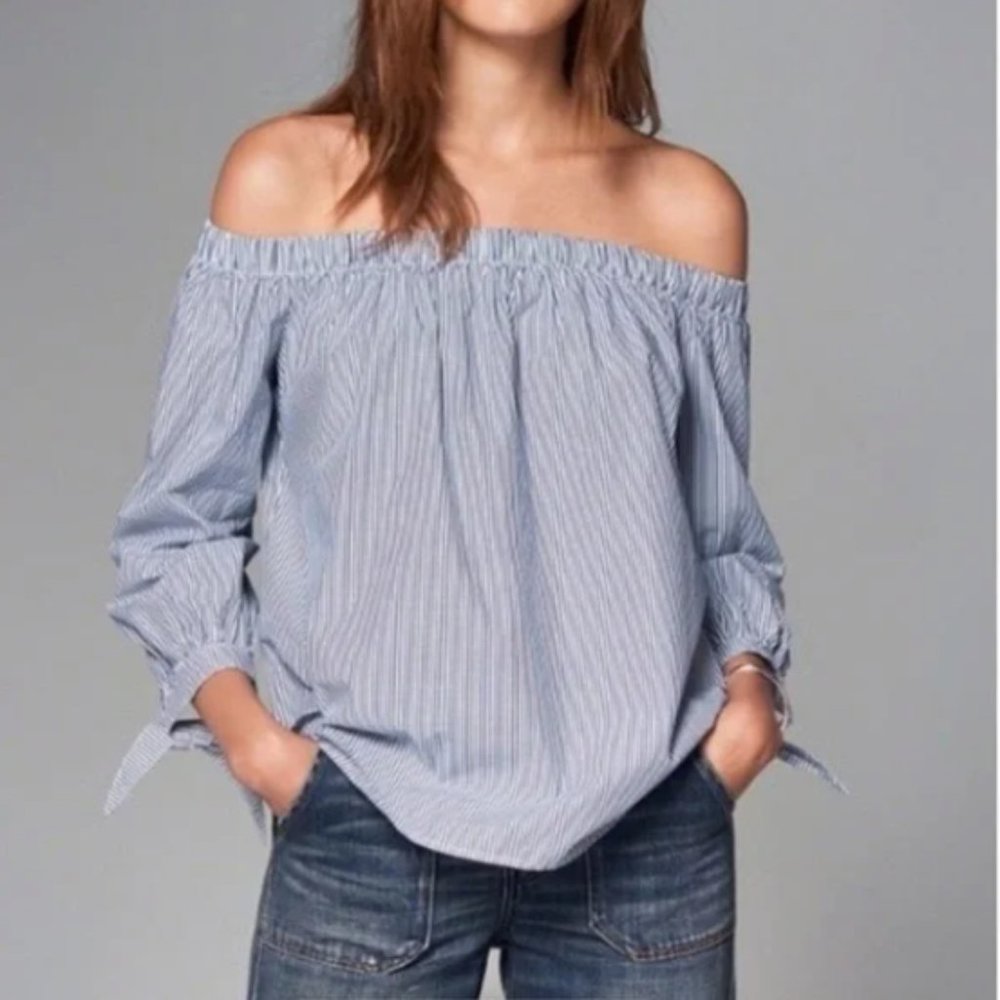 Abercrombie + Fitch Off The Shoulder Top XS